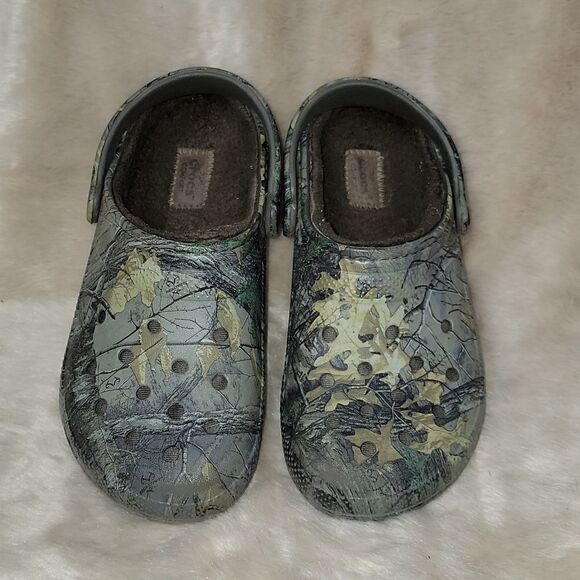 CROCS CLASSIC REALTREE EDGE LINED CLOG, MEN'S 5, WOMEN'S 7 - Picture 2 of 13
